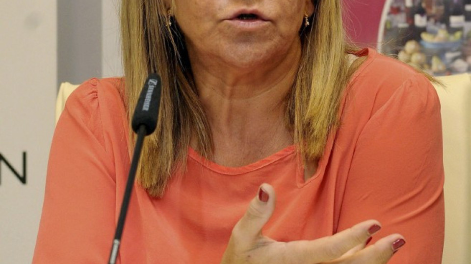 В Испания майка и дъщеря разстреляха премиер | StandartNews.com