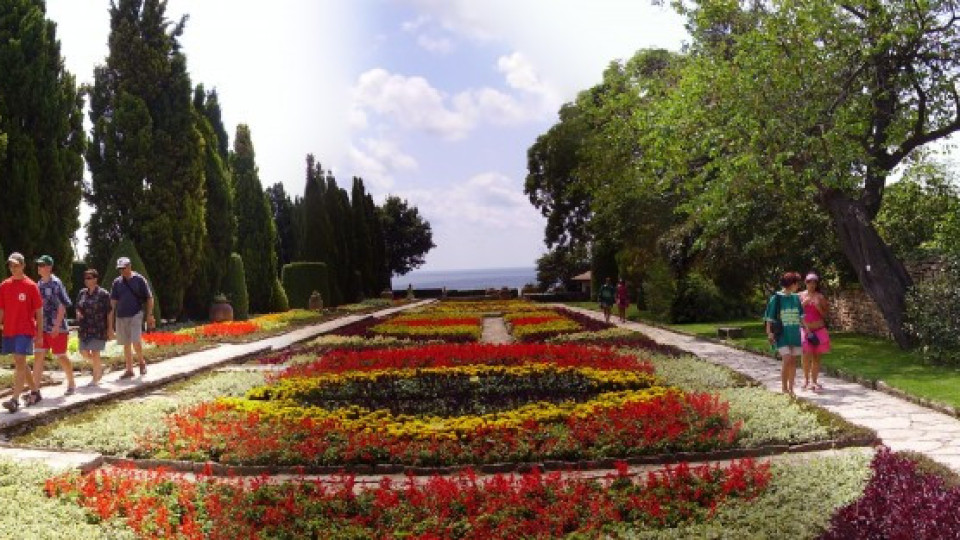 Нов бунт назрява в Ботаническата градина в Балчик | StandartNews.com