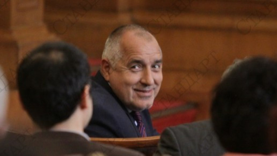 Борисов трепери за кафеварката си за турско кафе | StandartNews.com