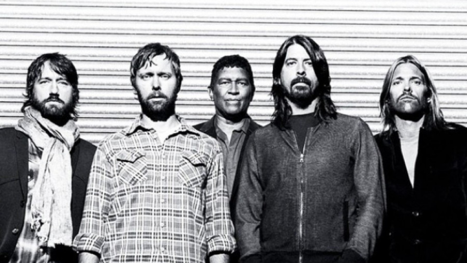 Официално: Foo Fighters с нов албум през есента  | StandartNews.com