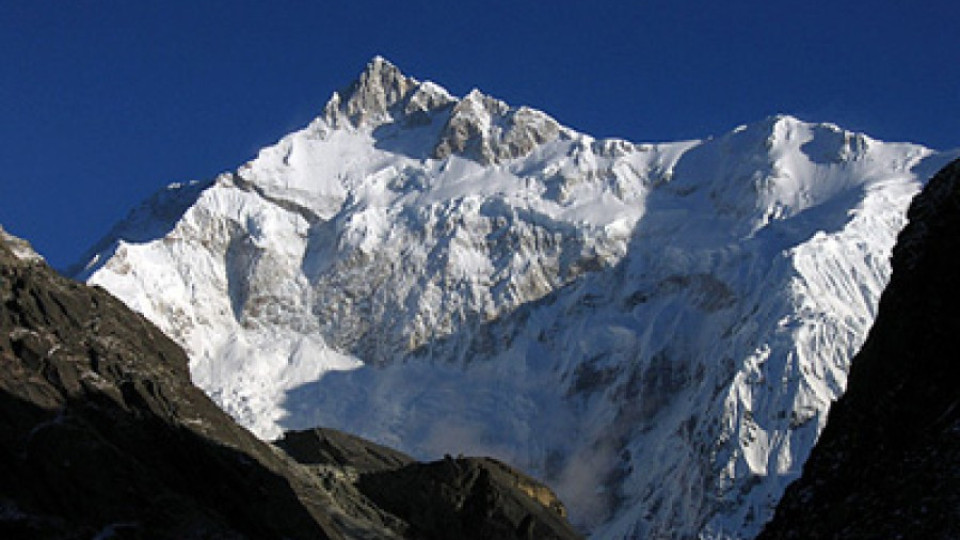 Българин стигна на 100 м от връх №3 на планетата | StandartNews.com