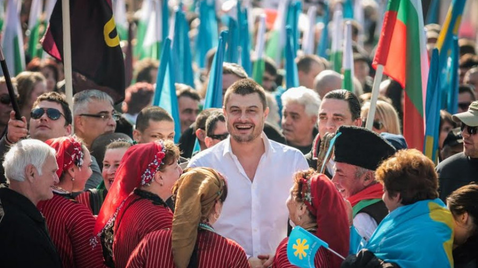 Бареков се прицели в първото място за вота | StandartNews.com