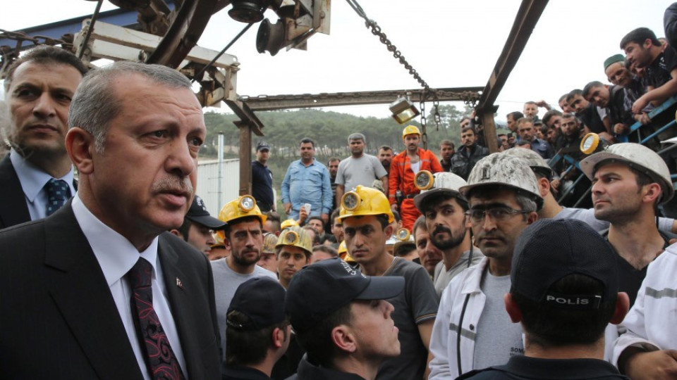 И Ердоган ударил протестиращи | StandartNews.com