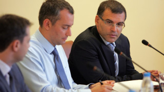 Дянков отряза МВР за 25% скок на заплатите