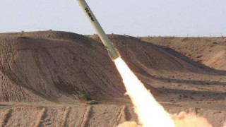 Иран показа подобрена ракетна система "земя-земя"
