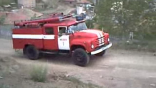 Доброволци гасят пожари в Сатовча