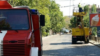 Отново се скъсаха тролейбусни жици в Пловдив