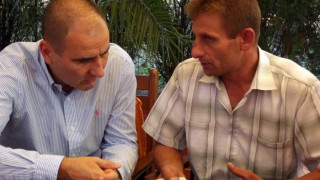 Цветанов събира пари за ново стадо на пострадал от вълци