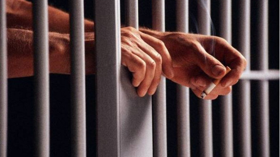 Мъж отива в затвора за блудство с дете | StandartNews.com