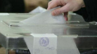 Дянков срещу Орешарски на вота в Бургас