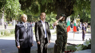 Планинарски песни звучат в празничния ден