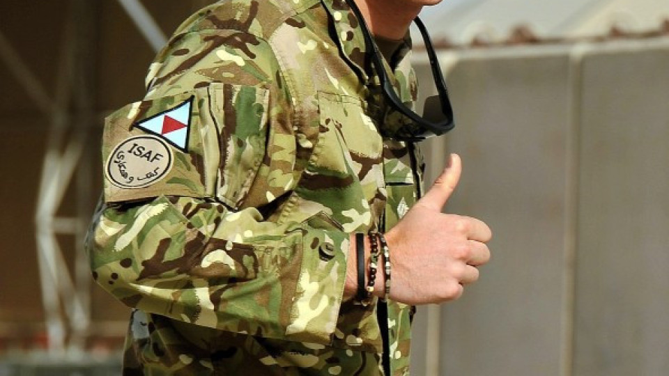 Талибаните се заканиха да убият принц Хари  | StandartNews.com