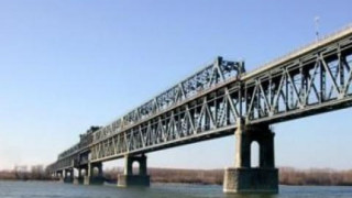 Дялкат Дунав мост за скрап