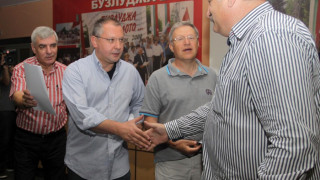 Лагерите в БСП с примирие до изборите