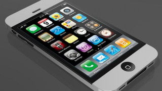 Хакер проби кода на iPhone 5