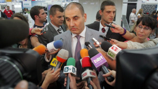 Цветанов: Трудно се работи с шест синдиката