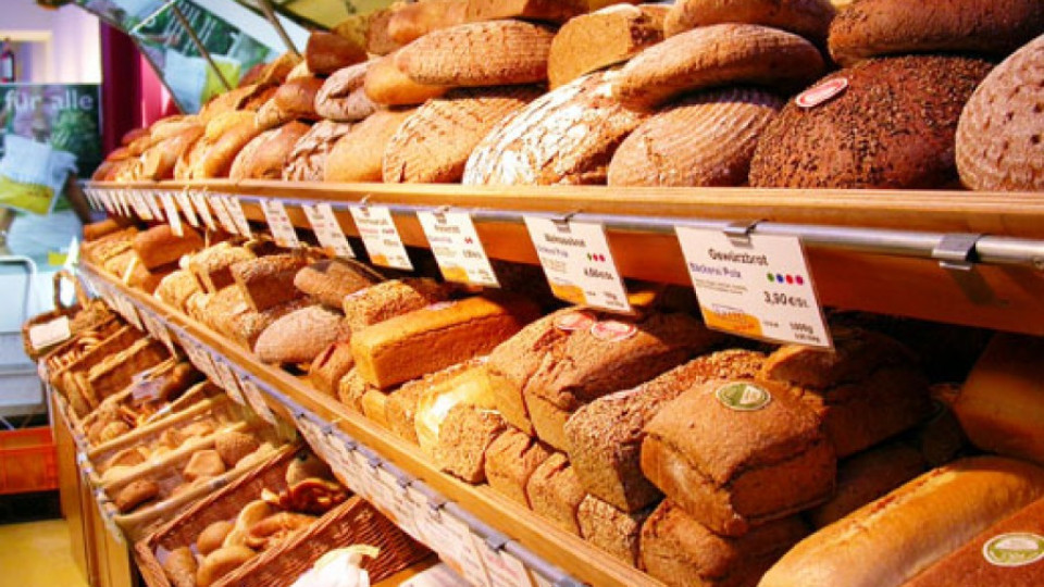 Хлябът с надценка до 50% | StandartNews.com