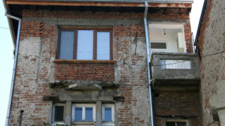 Учителят самоубиец се боял от болести