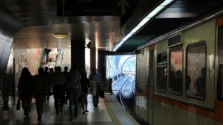 Пакистанец в метрото стресна полицията