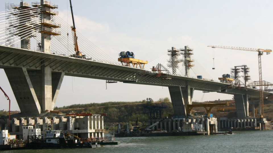 18 метра остават до завършване на Дунав мост 2 | StandartNews.com
