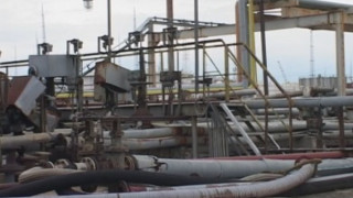 Апаши точат гориво от тръбопровод на „Лукойл”
