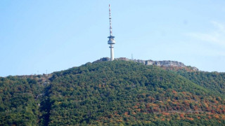 Румънци смениха антените на телевиизонната кула в Белоградчик