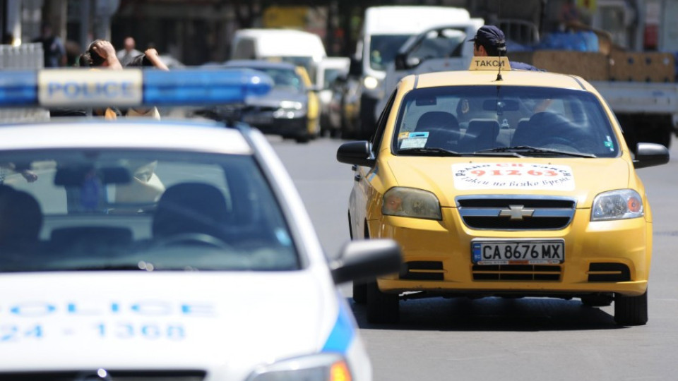 Такситата минават на патентен данък | StandartNews.com