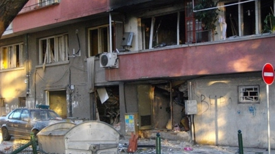 ЕВН ремонтира взривените жилища | StandartNews.com