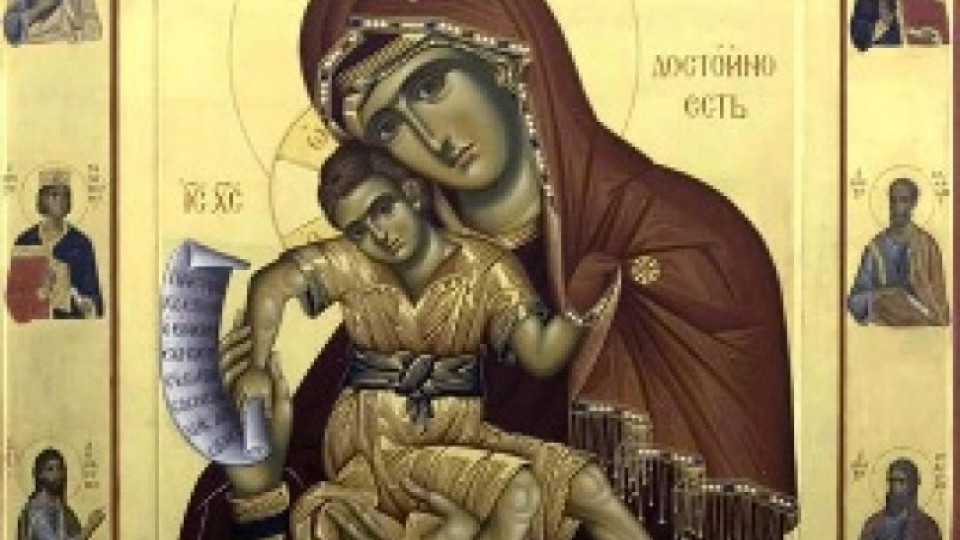 Икона прави 7 чудеса за месец | StandartNews.com