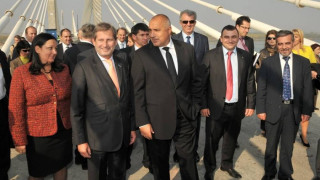 Борисов и Понта сефтосаха Дунав мост 2