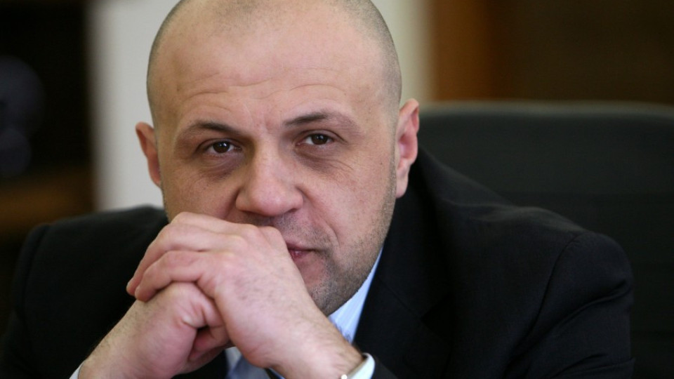Правителството подпомогнало 1000 перничани | StandartNews.com