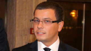  "Икономика" с 40 000 приятели във Фейсбук