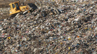 Швеция хвърли око на боклука ни