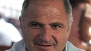Борец иска оставката на борец