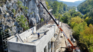 Шамаросаха лоши шефове с 14 милиона  