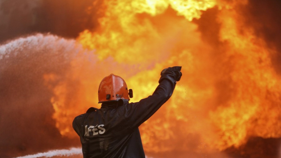Кръчма изгоря в Созопол | StandartNews.com