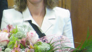 Дънекова бяга на изкуствен остров