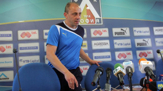 "Левски" гласува доверие на Илиан