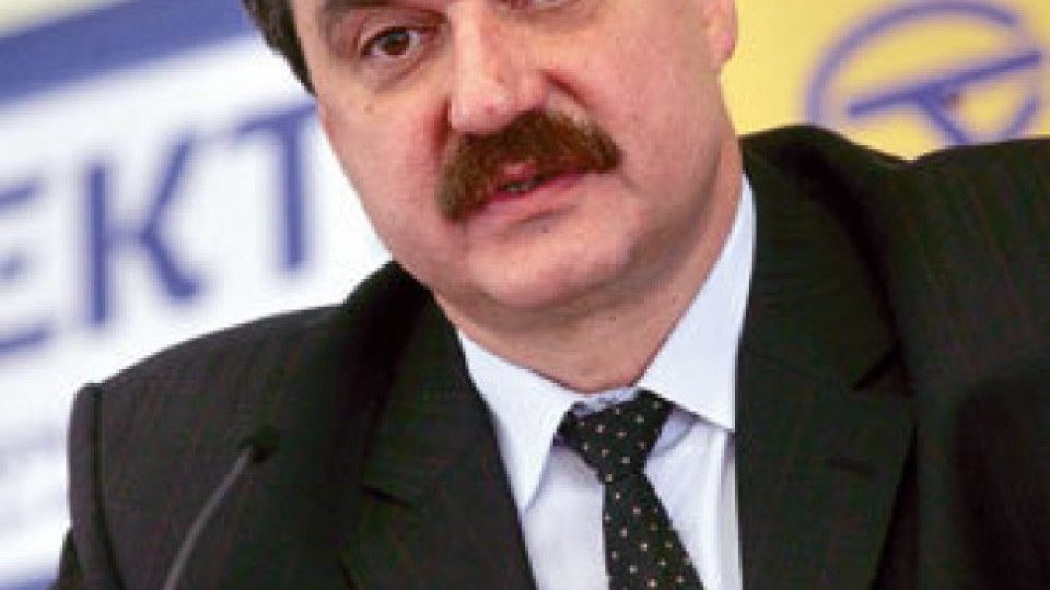 Батков: Заплатата не е всичко, трябва и сърце | StandartNews.com