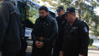 Убиецът на бизнесмена от Аксаково остава в ареста