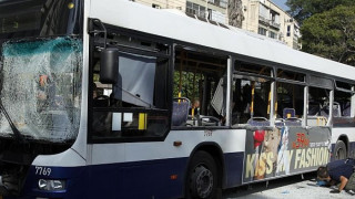 Палестинка взриви автобус в Тел Авив