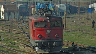 С 13 милиона стягат жп гарата на Бургас    