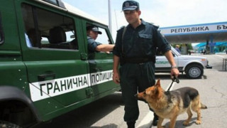 Кучето Балкан пипна албанец с дрога