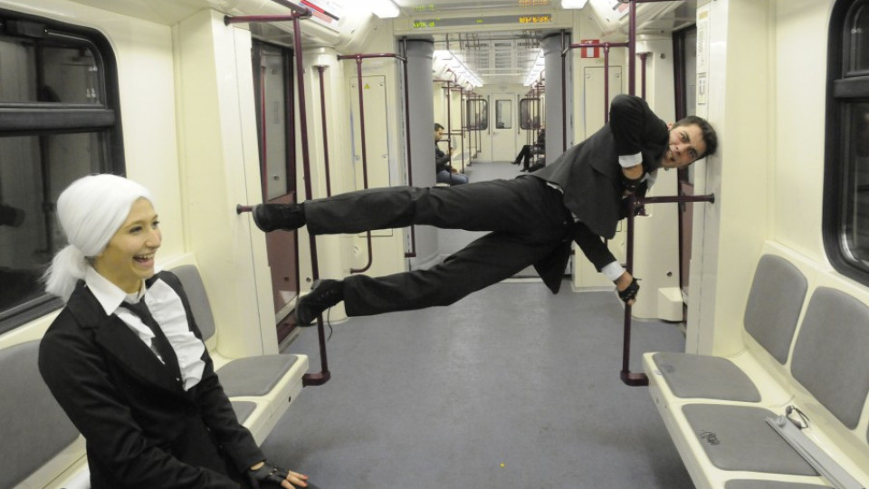 Танцьори превзеха метрото | StandartNews.com