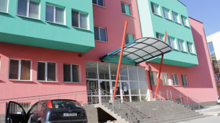 Нова болница фалира