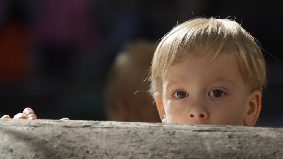 Преглеждат очите на децата без пари | StandartNews.com