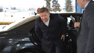 "Газпром" налива пари и в "Анталия"