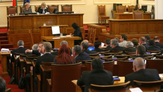 Вот на недоверие след референдума