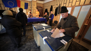 Управляващите в Румъния печелят изборите