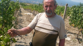  Поп Васил лекува души с керацуда   
